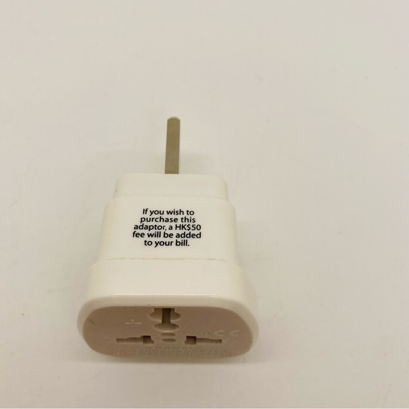 NWOT UK Travel Adapter US to UK/Ireland/Hong Kong/ Plug Adapter - Picture 5 of 8